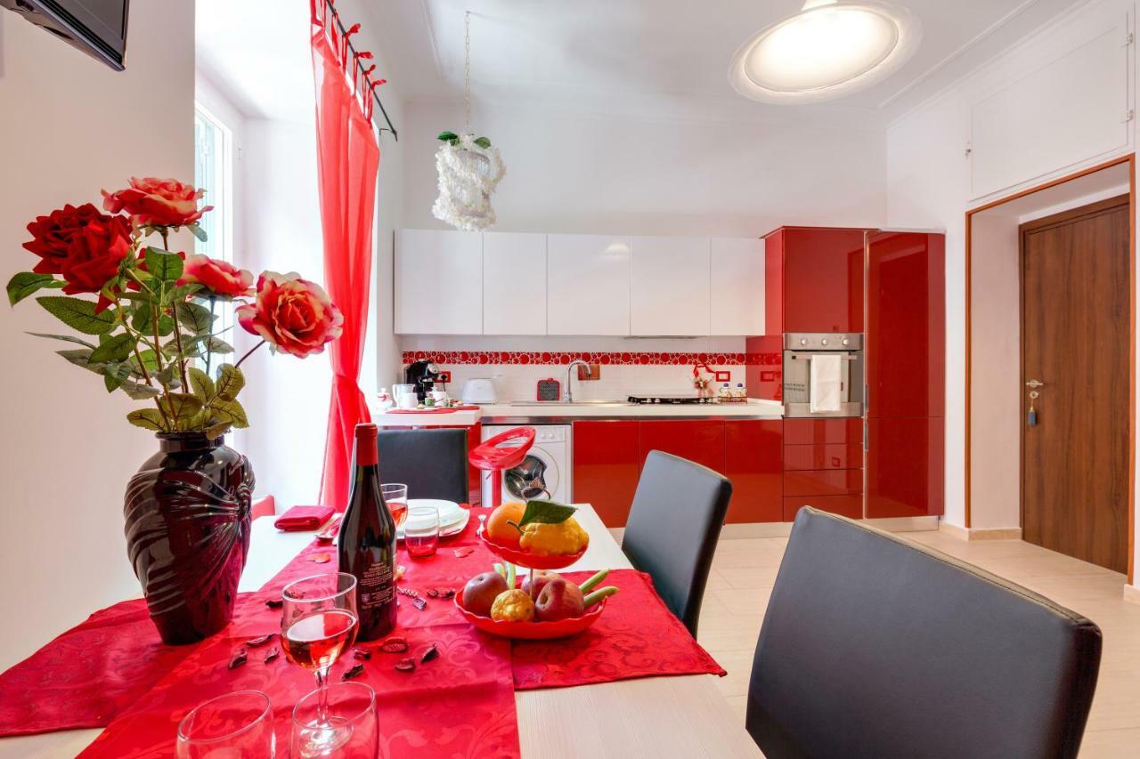 Apartment New In! Sophie At Colosseum Rom